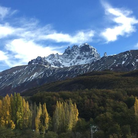 Hostel Basecamp Cerro Castillo 塞罗别墅卡斯蒂略 外观 照片